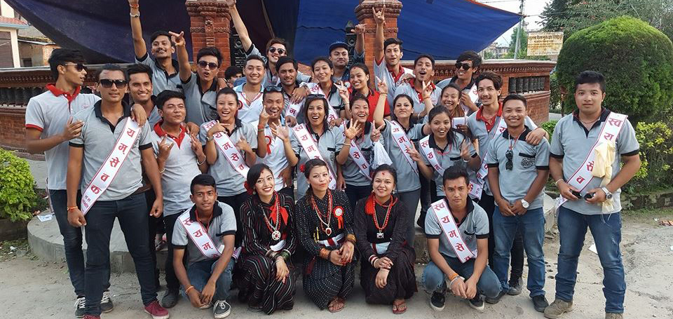 group-photo-after-volunting-on-matya-2073.jpg